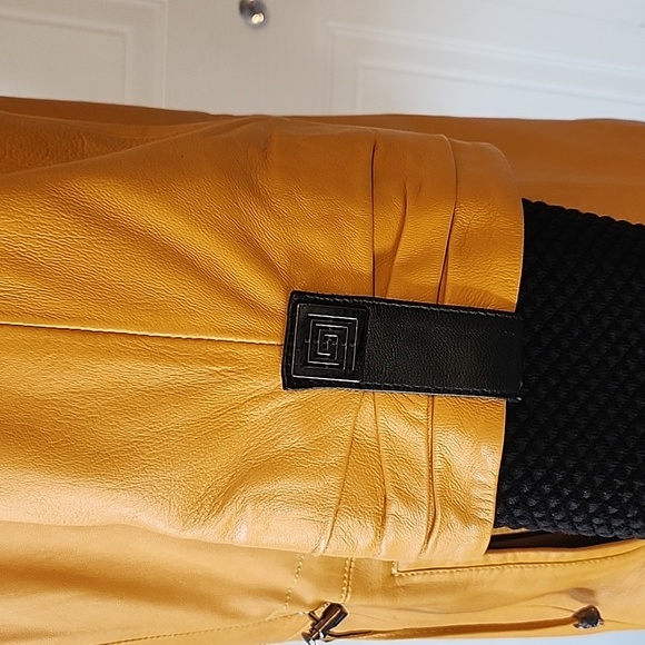 Real Leather luxury jacket - Picture 7 of 14